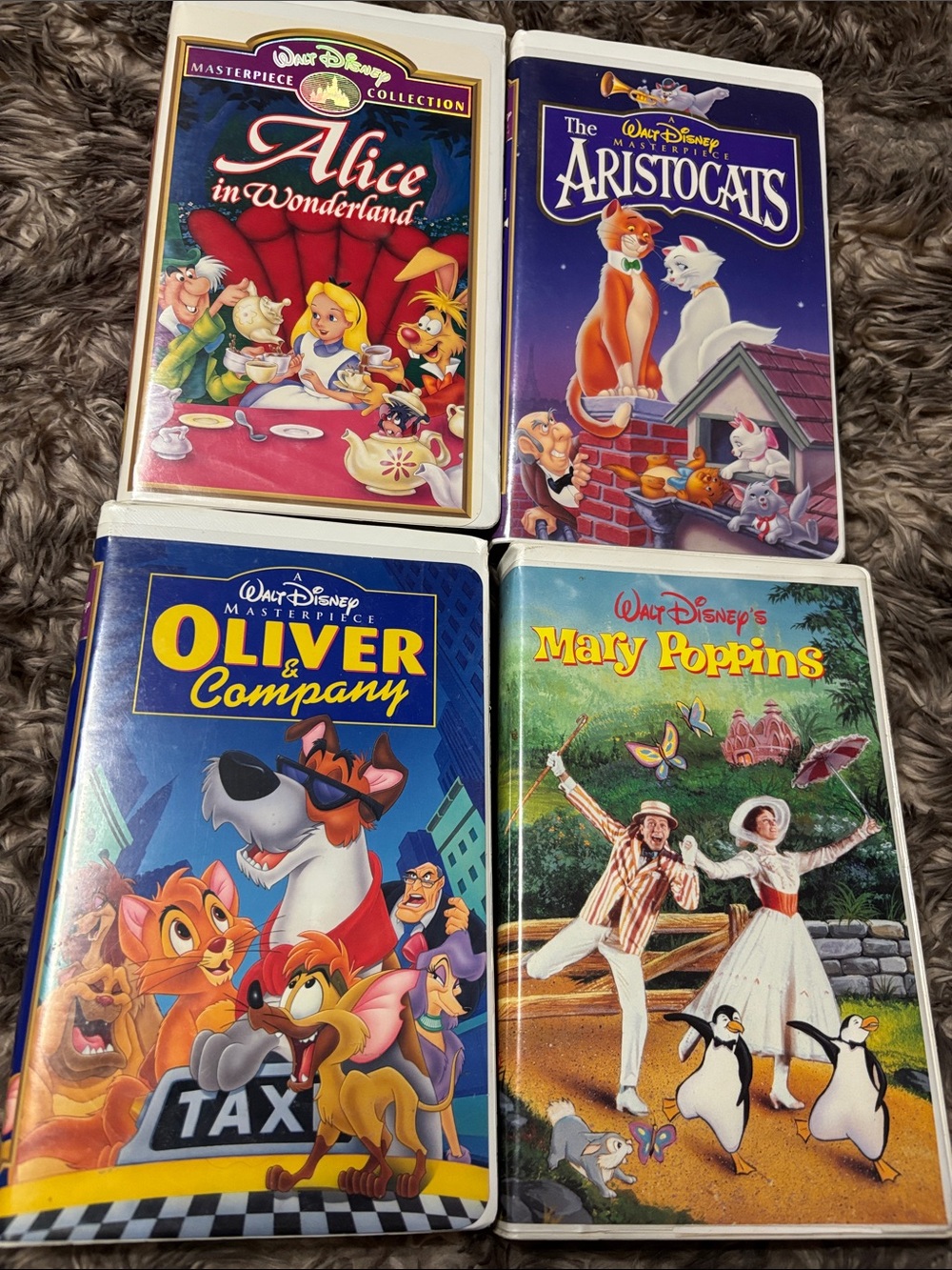 Vintage Disney VHS Tape Lot 4 Alice Wonderland Aristocats Oliver Mary Poppins